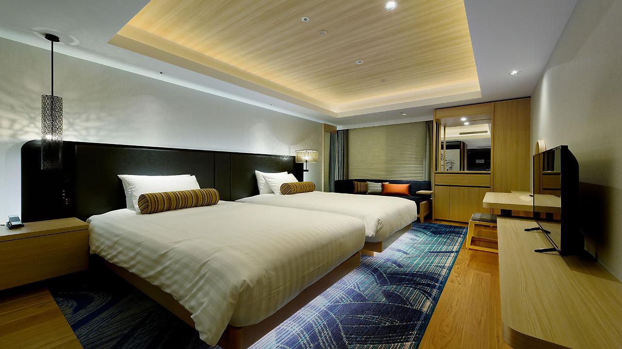 Excel Tokyu 4*